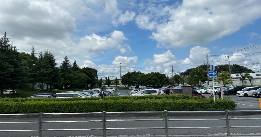 三橋総合公園 - 駐車場