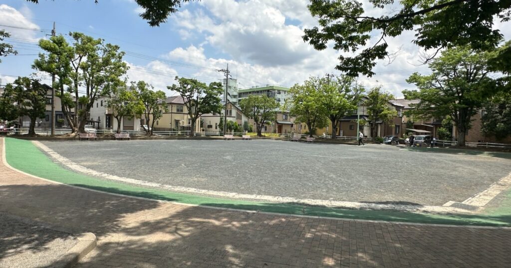 精進場公園 - 広場